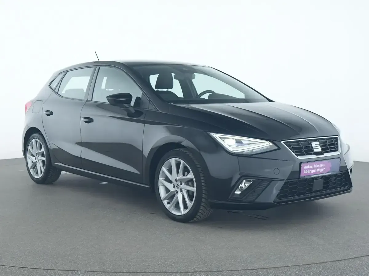 Gebraucht Seat Ibiza FR 95 PS (69 kW) 2022 Mitternachtsschwarz Kleinwagen