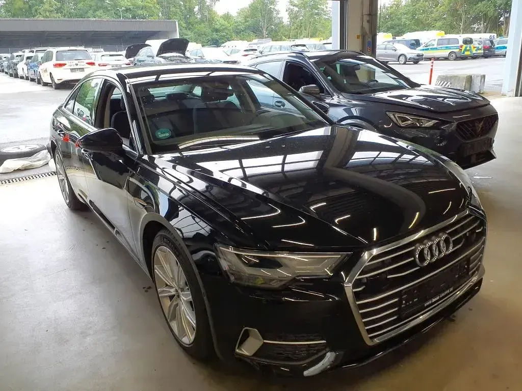 Gebraucht Audi A6 Sport 265 PS (194 kW) 2022 Schwarz Limousine