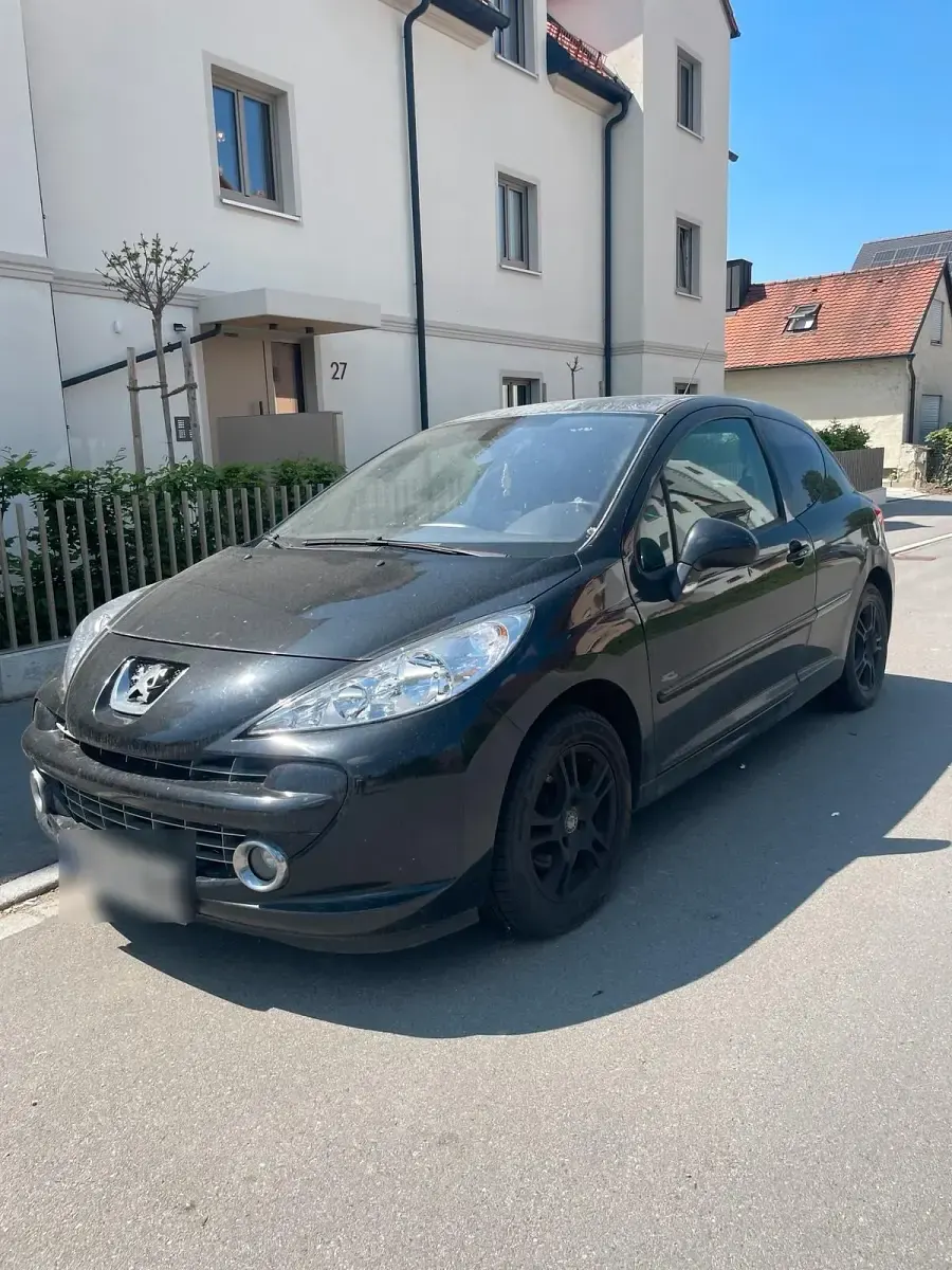 Gebraucht Peugeot 207 121 PS (88 kW) 2008 Schwarz Kleinwagen