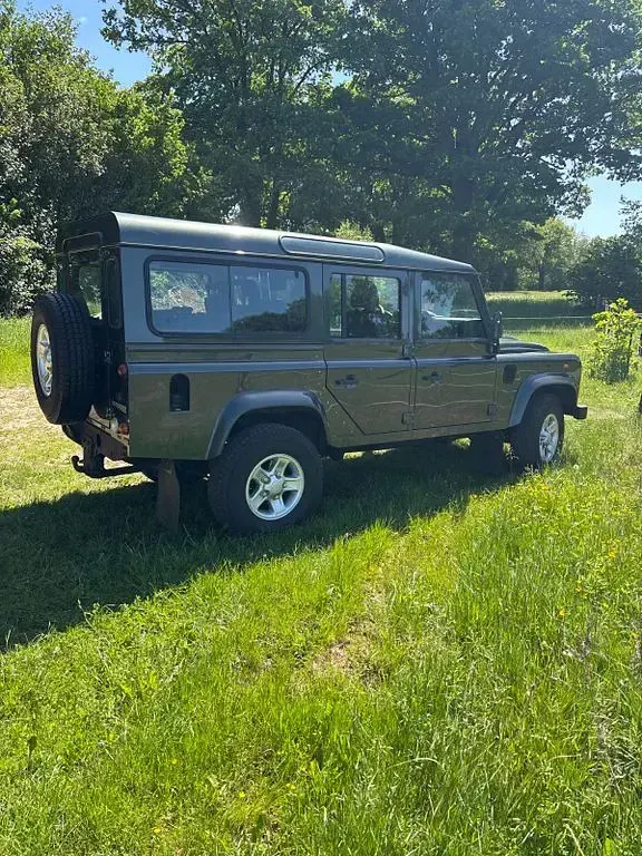 Gebraucht Land Rover Defender 122 PS (89 kW) 2007 Grün Kombi