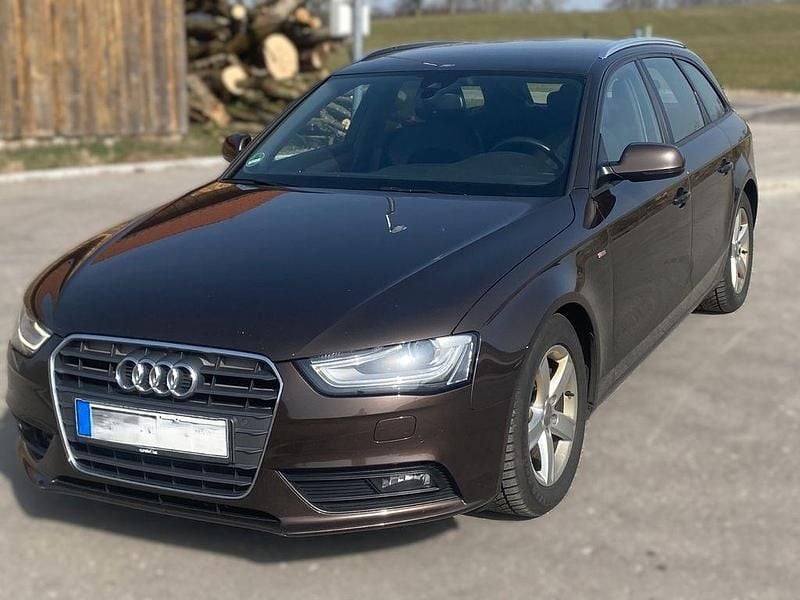 Gebraucht Audi A4 S-Line 150 PS (110 kW) 2015 Braun Kombi