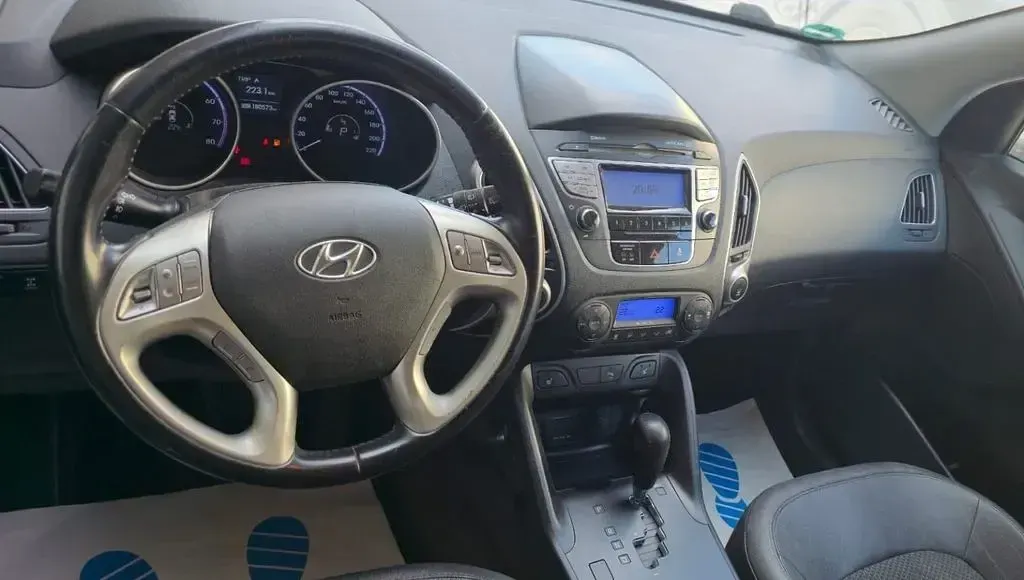 Gebraucht Hyundai ix35 Style 163 PS (119 kW) 2013 Weiß SUV