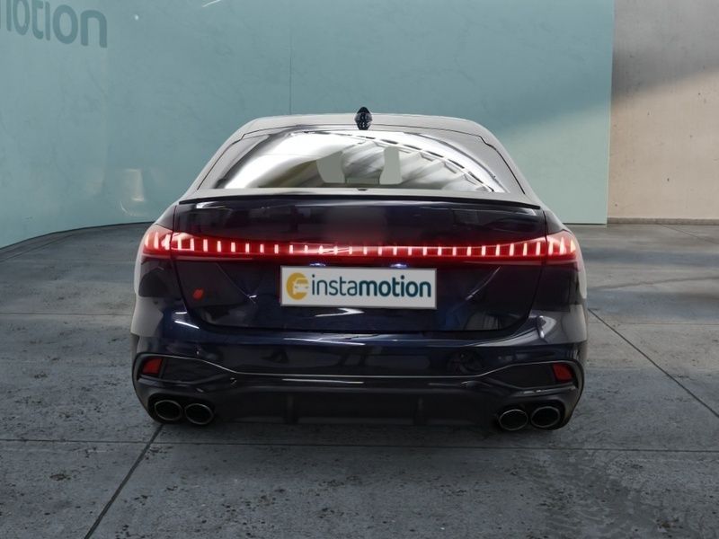 Gebraucht Audi S5 Sport 367 PS (269 kW) 2025 Blau Limousine