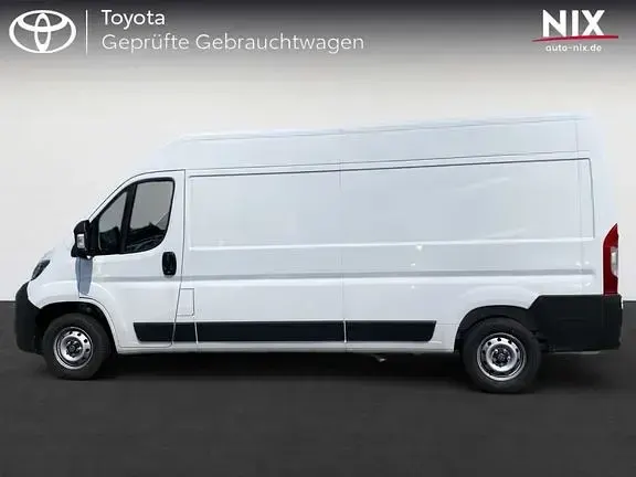 Gebraucht Toyota Proace 140 PS (102 kW) 2024 Icy white Van / Kleinbus