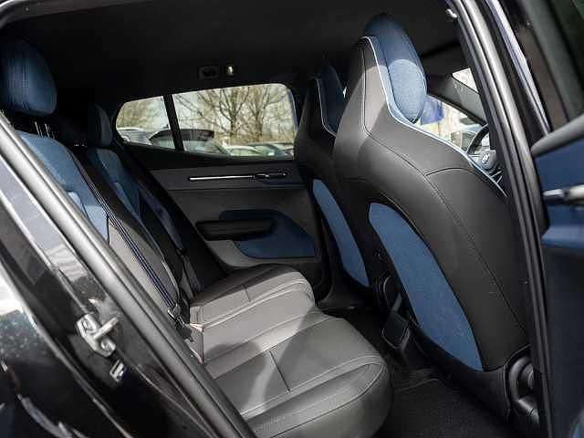 Gebraucht Volvo EX30 Plus 314 kW (428 PS) 2025 Schwarz SUV