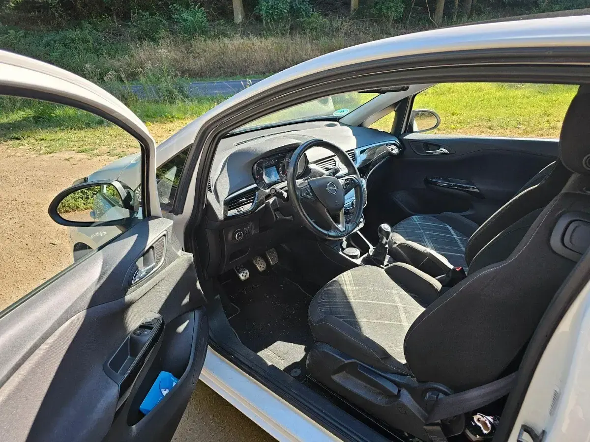 Gebraucht Opel Corsa Edition 101 PS (74 kW) 2019 Weiß Kleinwagen