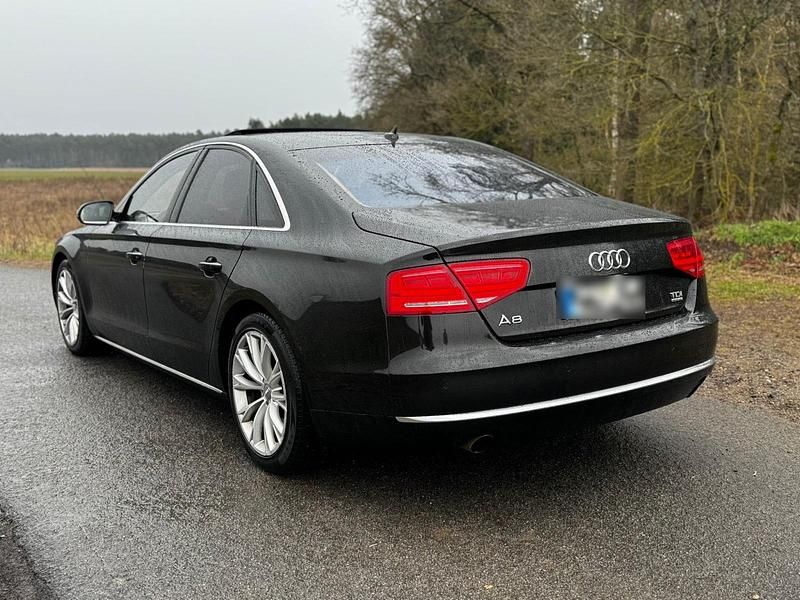 Usata Audi A8 350 CV (257 kW) 2012 Andere farben Berlina