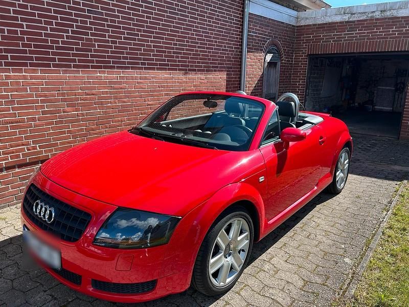 Rot Gebraucht 2005 Audi TT Basis Cabrio | 10.500 € (Teuer) - Bild 1/4