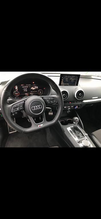 Gebraucht Audi A3 Design 150 PS (110 kW) 2017 Grau Limousine