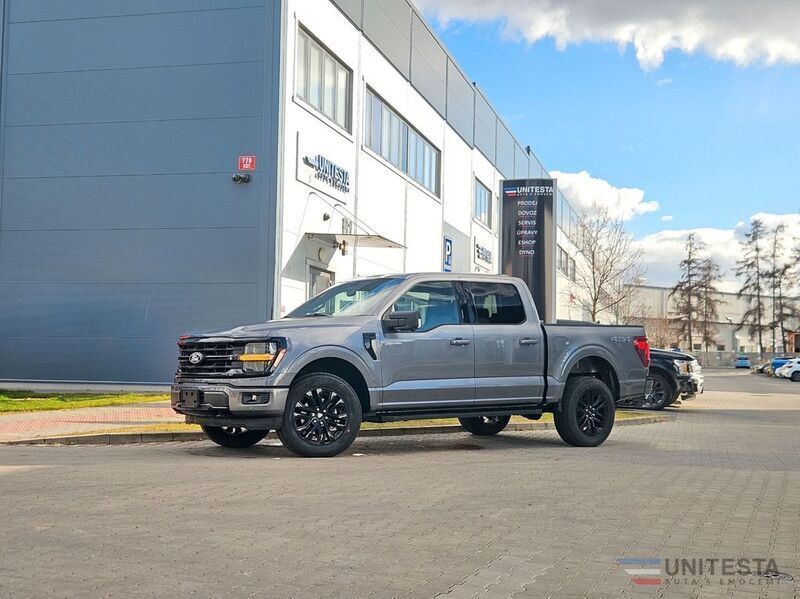 Grau Neu 2025 Ford F-150 XLT MAX Abholung | 81.675 € (Guter Preis) - Bild 1/4