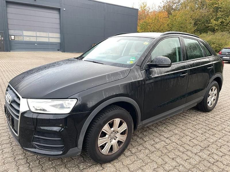 Schwarz Gebraucht 2016 Audi Q3 Basis SUV | 11.800 € (Superpreis) - Bild 1/4