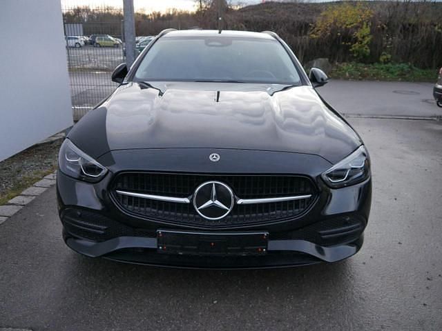 Schwarz schwarz Gebraucht 2023 Mercedes C180 Avantgarde Kombi | 32.293 € (Fairer Preis) - Bild 1/4