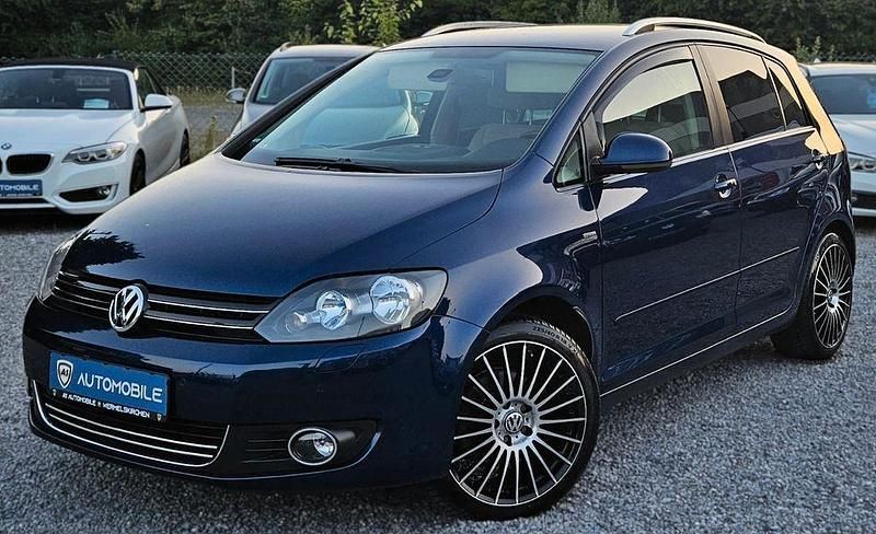 Blau Gebraucht 2009 VW Golf Plus Cross Highline Van / Kleinbus | 8.299 € (Etwas zu teuer) - Bild 1/4