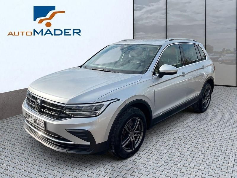 Gebraucht VW Tiguan Move 200 PS (147 kW) 2024 Silber SUV