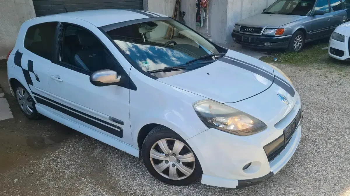 Gebraucht Renault Clio GT 128 PS (94 kW) 2009 Weiß Kleinwagen