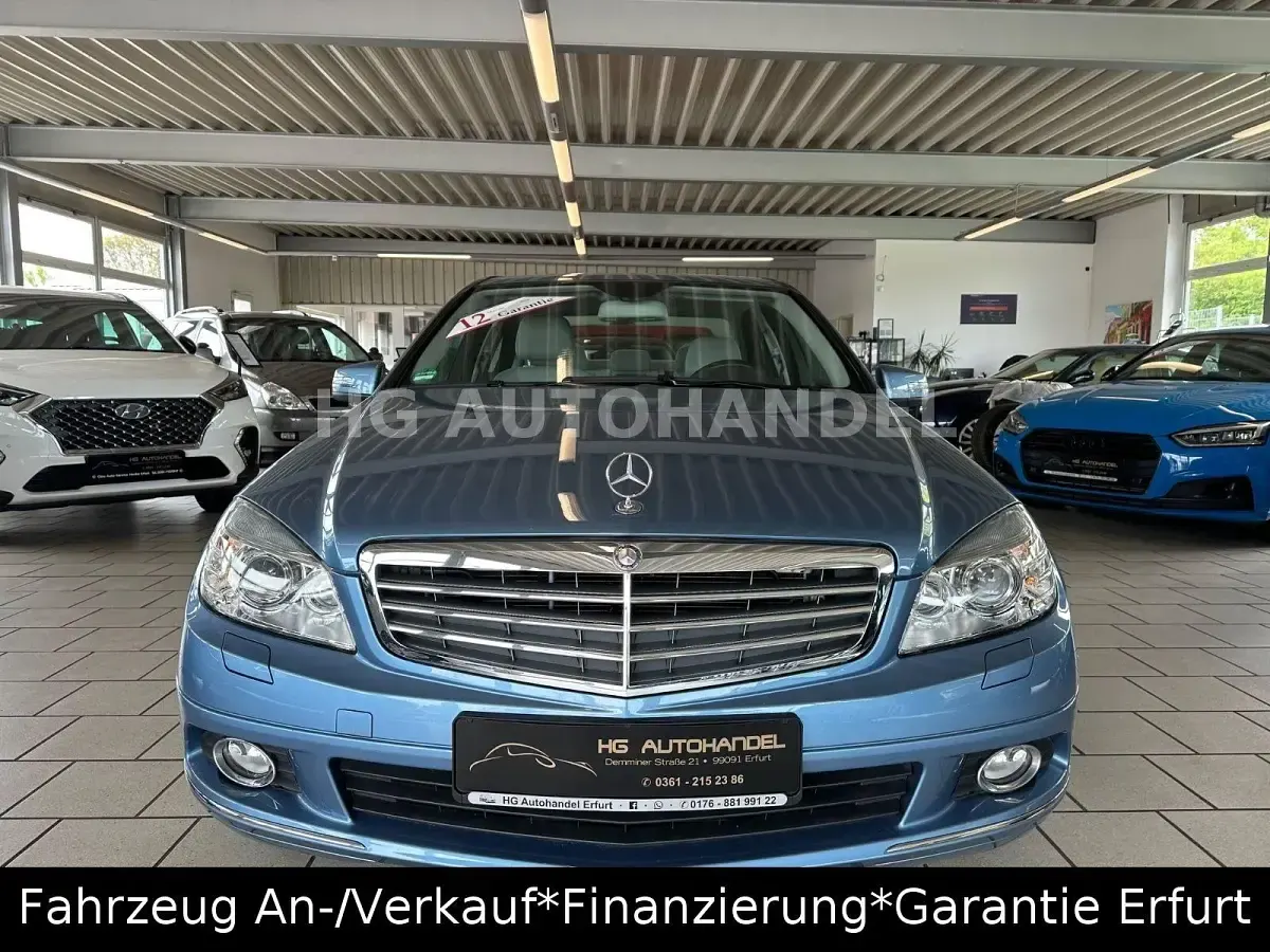 Gebraucht Mercedes C180 156 PS (114 kW) 2010 Blau Limousine