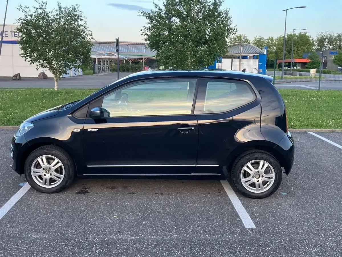 Gebraucht VW up! 60 PS (44 kW) 2013 Schwarz Kleinwagen