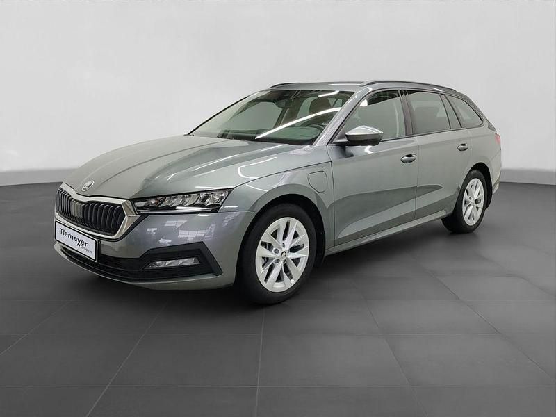 Gebraucht Skoda Octavia Ambition 204 PS (150 kW) 2023 Grau Kombi