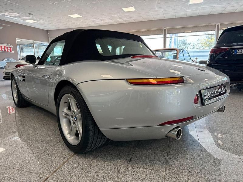 Second-hand BMW Z8 400 CP (294 kW) 2000 Argintiu Cabrio