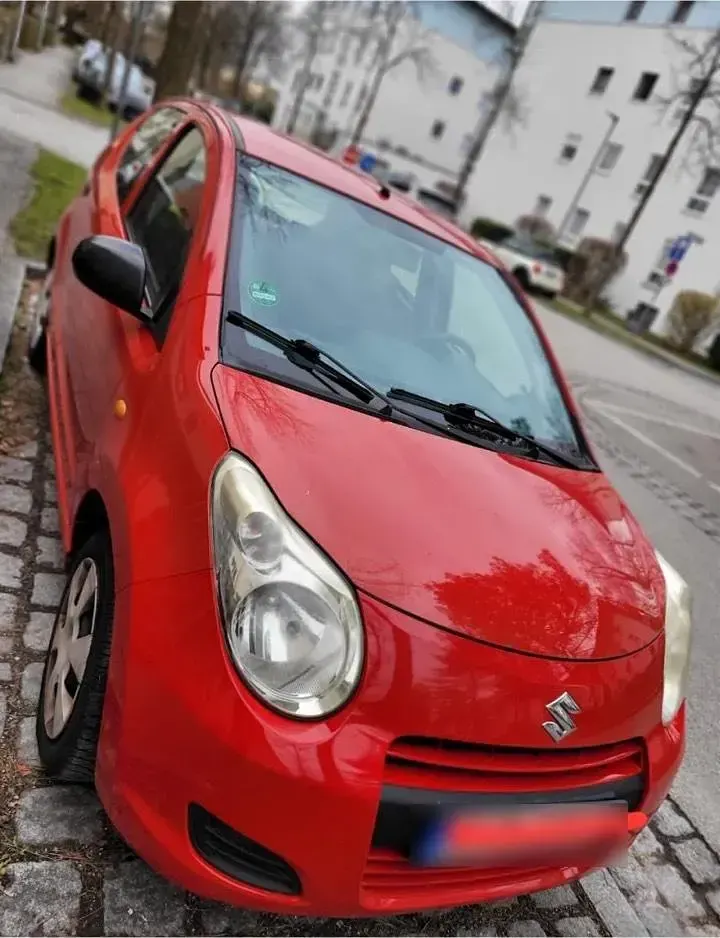 Gebraucht Suzuki Alto 69 PS (50 kW) 2012 Rot Kleinwagen