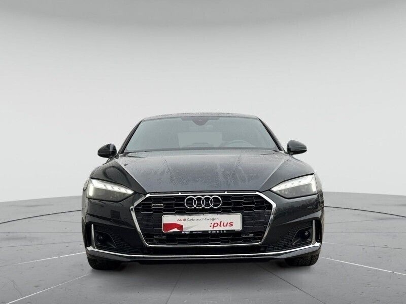 Manhattangrau metallic Gebraucht 2024 Audi A5 Sportback Advanced Plus Limousine | 43.450 € (Fairer Preis) - Bild 1/4