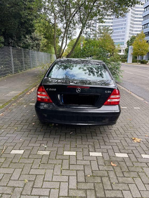 Gebraucht Mercedes C200 122 PS (89 kW) 2006 Schwarz Limousine
