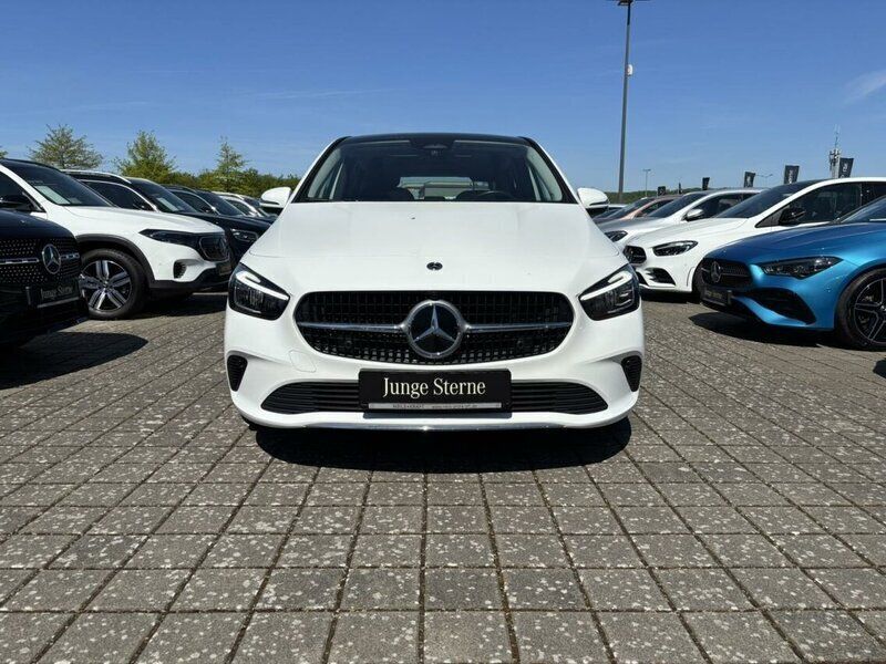 Gebraucht Mercedes B180 Progressive 136 PS (100 kW) 2023 Weiß Kleinwagen