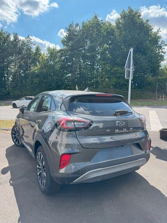 Neu Ford Puma Titanium X 155 PS (114 kW) 2025 Grau Limousine