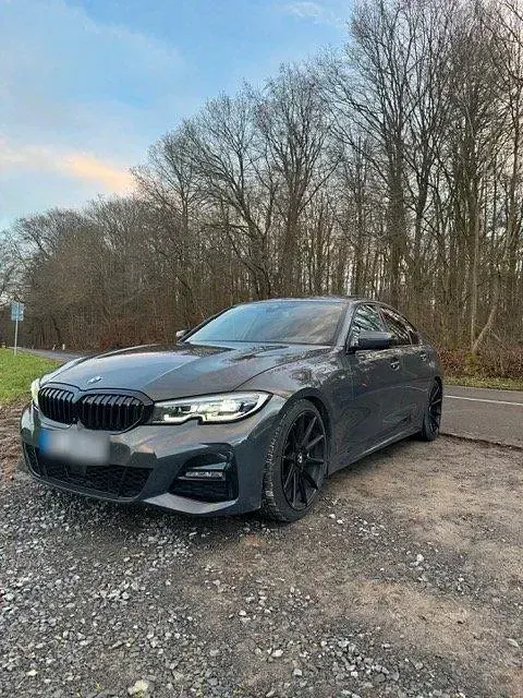 Gebraucht BMW 330 M Sport 258 PS (189 kW) 2020 Grau Limousine