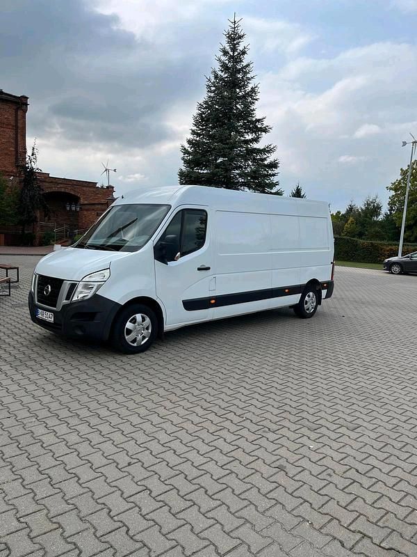 Weiß Gebraucht 2017 Nissan NV400 Van | 10.800 € - Bild 1/4