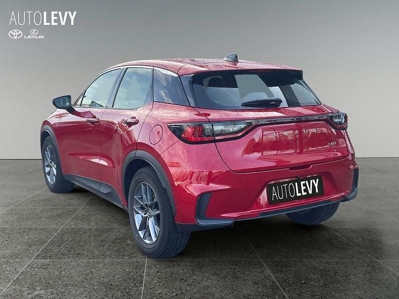 Gebraucht Lexus LBX 136 PS (100 kW) 2024 Karminarot SUV