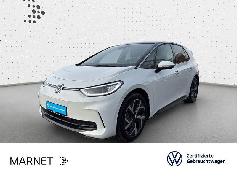 Gletscherweiß metallic Gebraucht 2023 VW ID.3 Pro Kleinwagen | 27.990 € (Fairer Preis) - Bild 1/3