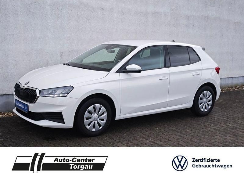 Gebraucht Skoda Fabia Ambition 95 PS (69 kW) 2022 Weiß Limousine