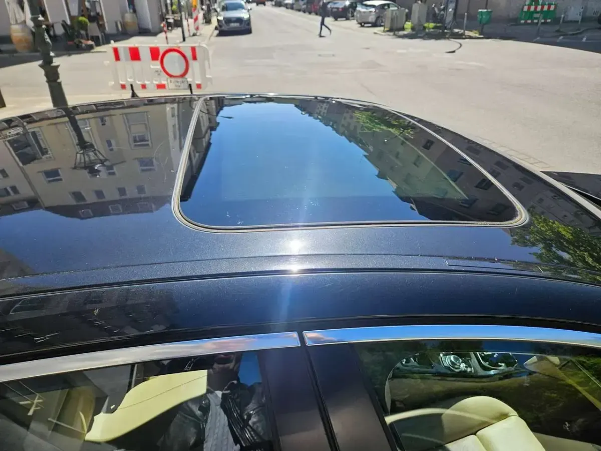 Gebraucht BMW 528 245 PS (180 kW) 2012 Schwarz Limousine