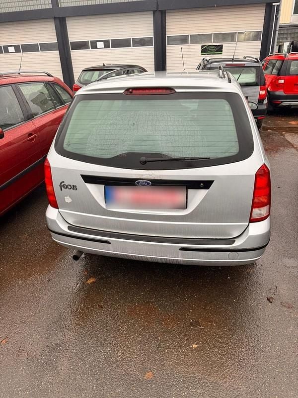 Second-hand Ford Focus 110 CP (80 kW) 2002 Gri Break