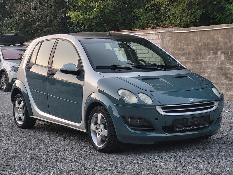 Silber Gebraucht 2005 Smart ForFour Basis Limousine | 1.490 € (Fairer Preis) - Bild 1/4