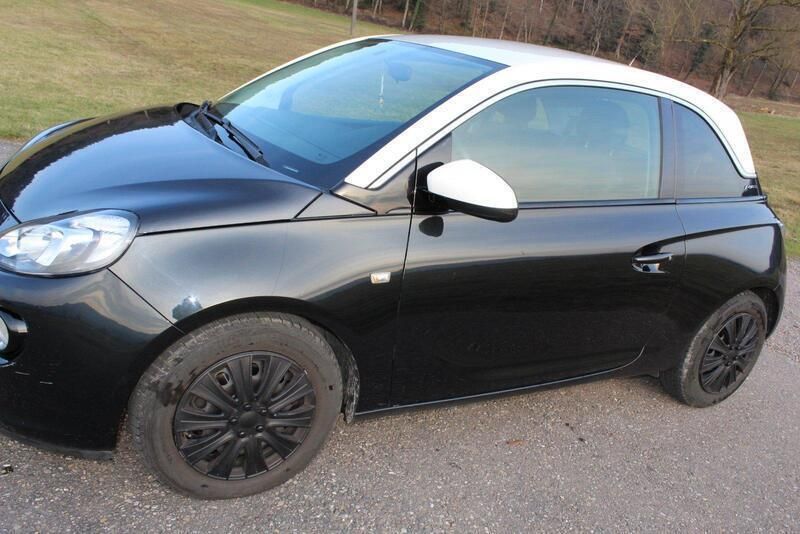 Schwarz Gebraucht 2015 Opel Adam Kleinwagen | 3.900 € (Fairer Preis) - Bild 1/4