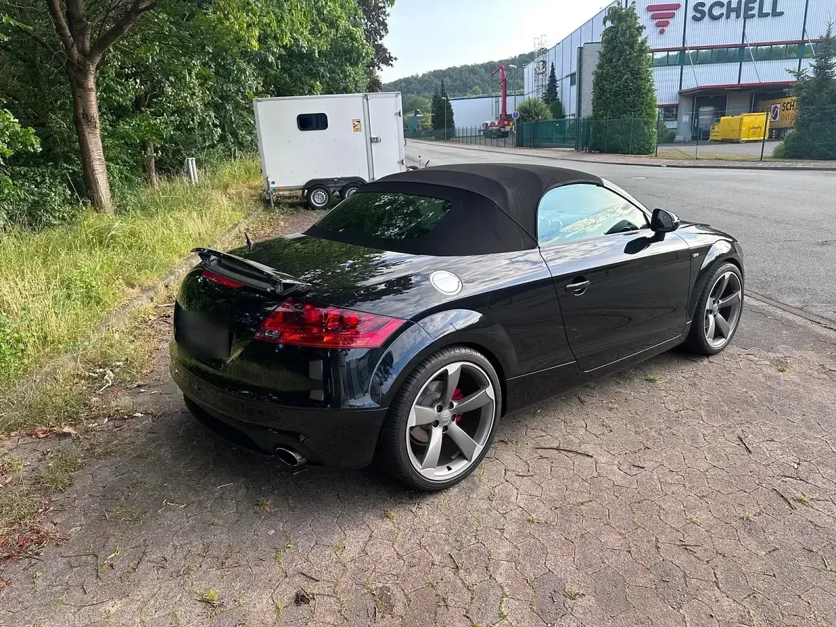 Gebraucht Audi TT Roadster S-Line 211 PS (155 kW) 2012 Schwarz Cabrio