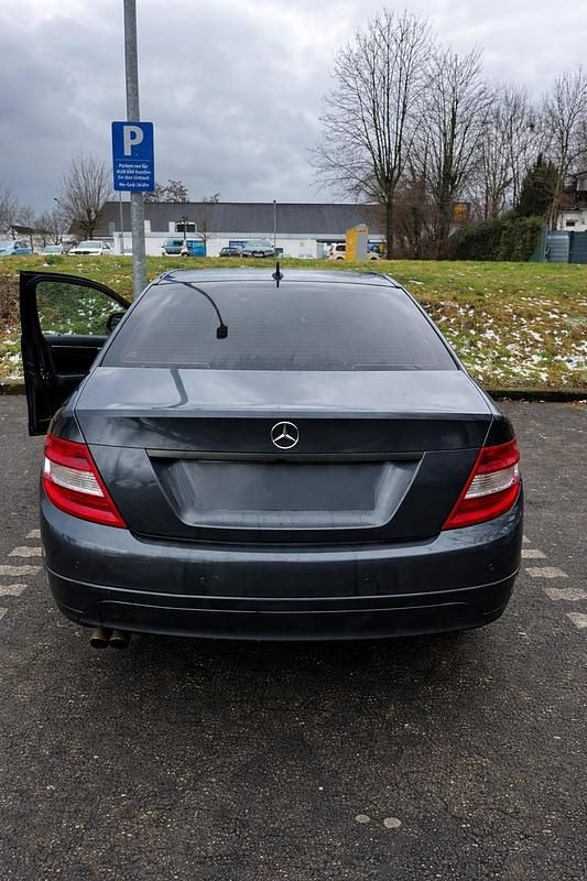 Gebraucht Mercedes C180 156 PS (114 kW) 2007 Limousine