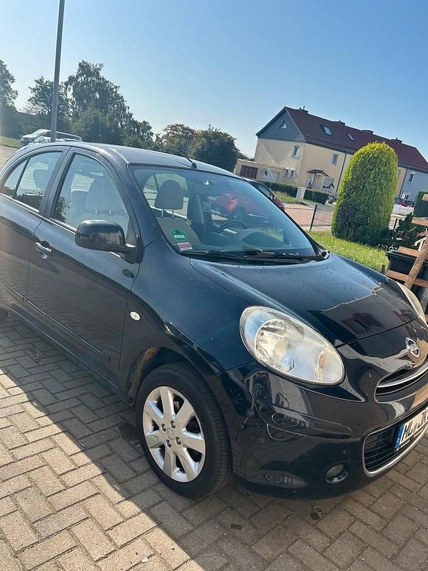 Schwarz Gebraucht 2012 Nissan Micra Kleinwagen | 7.200 € (Etwas zu teuer) - Bild 1/4