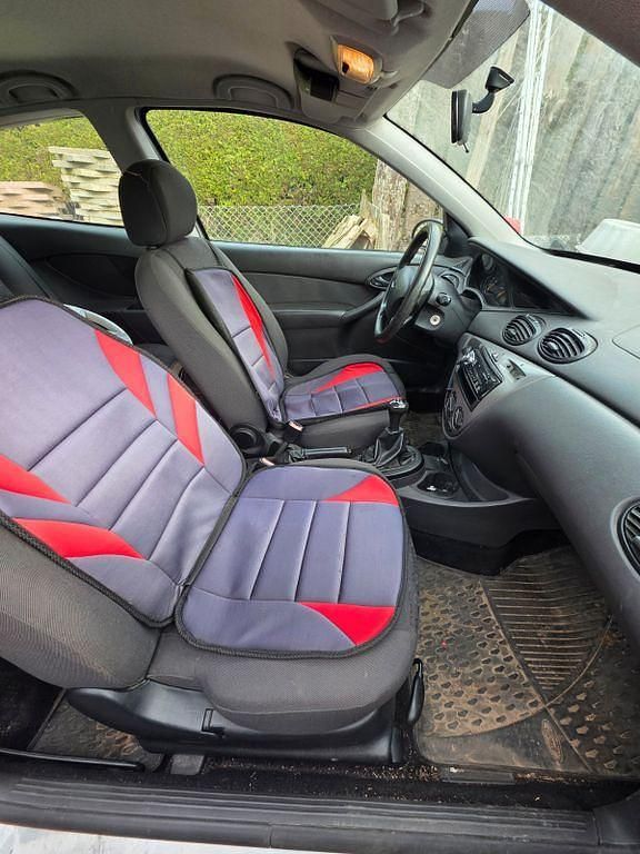 Gebraucht Ford Focus 101 PS (74 kW) 2003 Silber