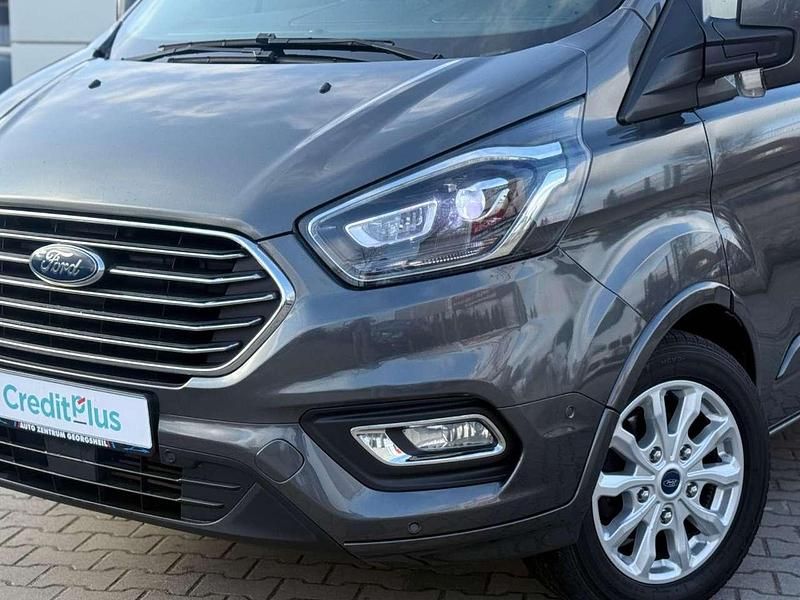Gebraucht Ford Transit Tourneo Titanium 185 PS (136 kW) 2020 Magnetic Van / Kleinbus