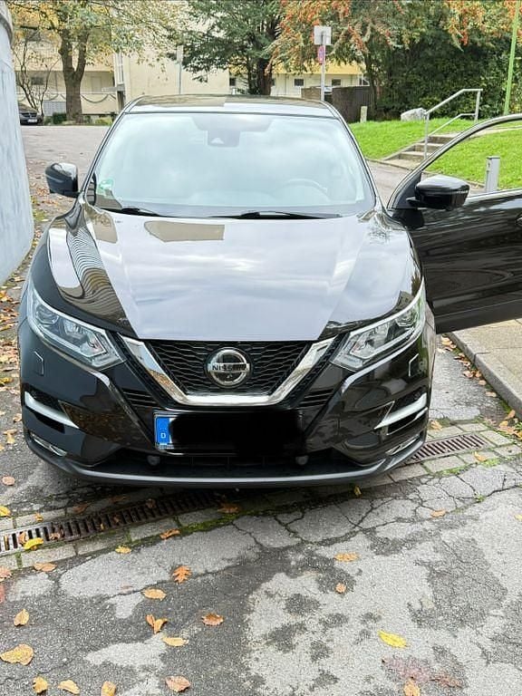 Schwarz Gebraucht 2018 Nissan Qashqai Acenta SUV | 11.990 € (Superpreis) - Bild 1/4