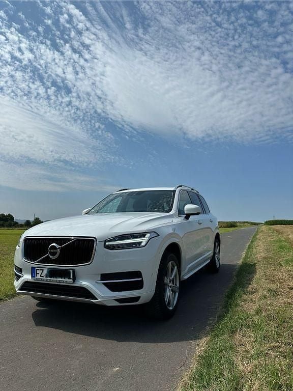 Weiß Gebraucht 2018 Volvo XC90 SUV | 25.999 € (Superpreis) - Bild 1/4