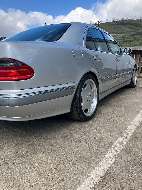 Gebraucht Mercedes E430 Elegance 279 PS (205 kW) 2001 Silber Limousine