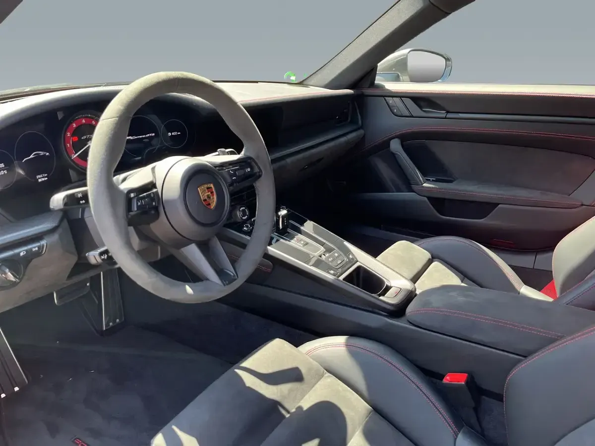 Gebraucht Porsche 992 480 PS (353 kW) 2024 Achatgraumetallic (metallic)
