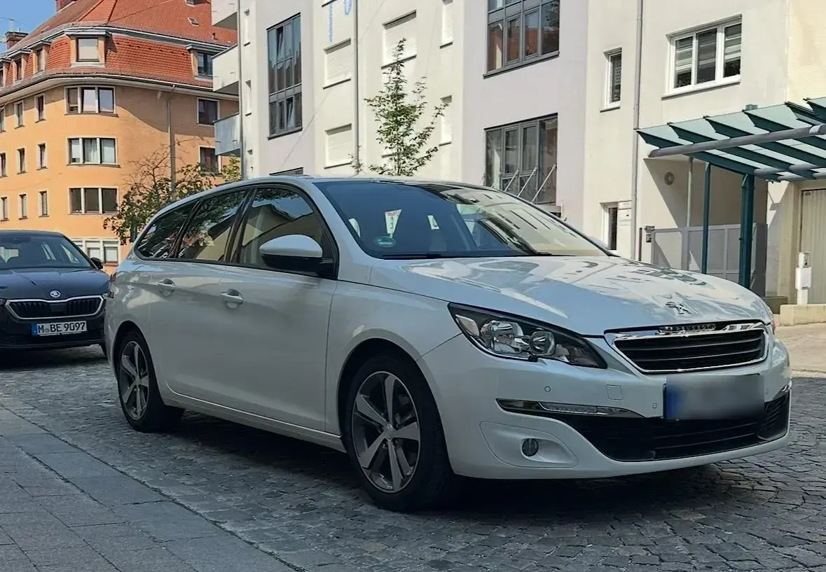 Gebraucht Peugeot 308 SW 116 PS (85 kW) 2014 Kombi