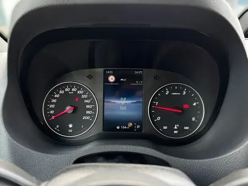 Neu Mercedes Sprinter 190 PS (139 kW) 2026 Weiß Van