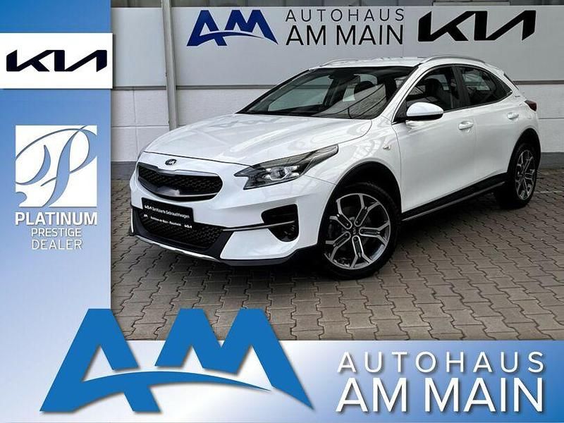 Weiss Gebraucht 2021 Kia XCeed Vision SUV | 18.790 € (Guter Preis) - Bild 1/3