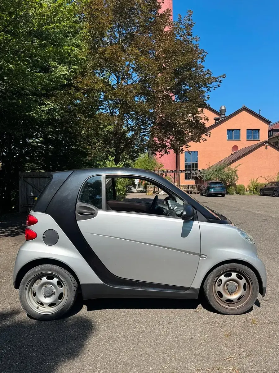Gebraucht Smart ForTwo Coupé 61 PS (44 kW) 2008 Silber Coupé